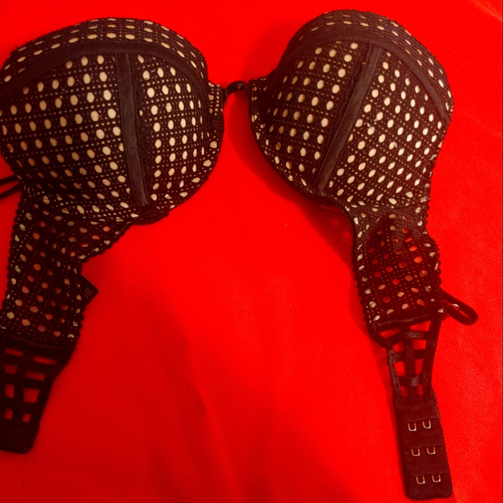 Victoria Secret bra - Picture 1 of 6
